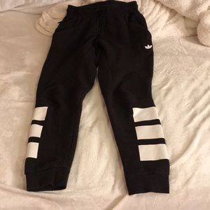 Men’s Adidas sweatpants size small grey